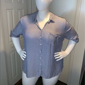 🦋3/$25🦋Faded Glory striped shirt 3X (22/24)